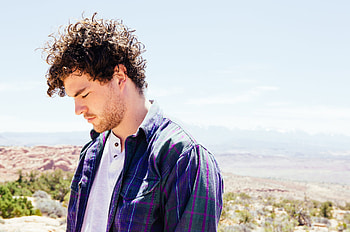 Vance Joy (Music), Visual storytelling, Engaging music videos, Anticipation for debut album HD wallpaper