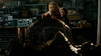 A Quiet Place 2, Origin revelation, Alien invaders' mystery, Intriguing answers HD wallpaper