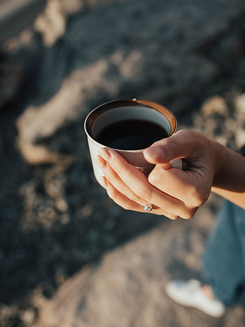 Coffee, Hand, Miscellanea, Miscellaneous, Cup, Drink, Beverage, Fingers, Mug HD phone wallpaper