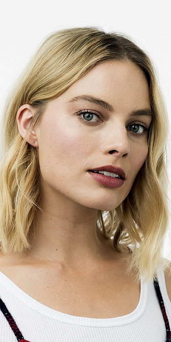 Margot Robbie, Celebrity, Top star HD phone wallpaper