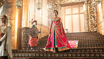 Naomi Scott as Princess Jasmine in Aladdin 2019 HD wallpaper