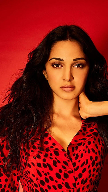 Kiara Advani, bollywood actress HD phone wallpaper