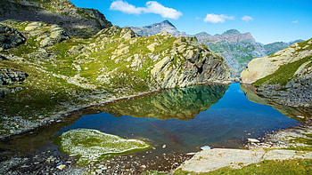 Netscio lake, Gressoney, Italy, clouds, sky, mountains, water, reflections HD wallpaper