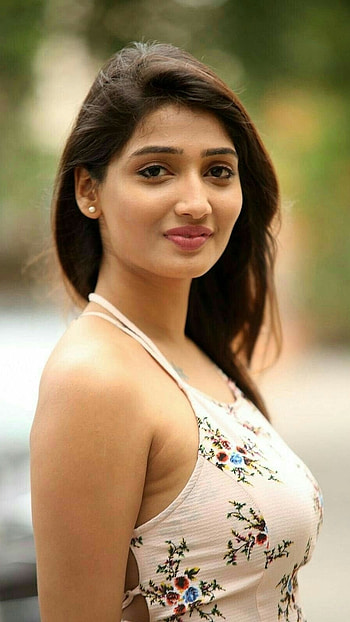 Priya Vadlamani, South HD phone wallpaper