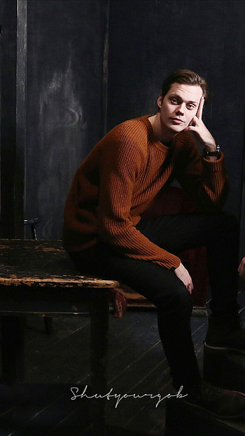 Bill Skarsgard, Movies, The Hollywood Reporter, Pennywise HD phone wallpaper