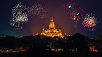 Ananda temple fireworks, Vibrant celebrations, Stunning visual spectacle, U HD wallpaper