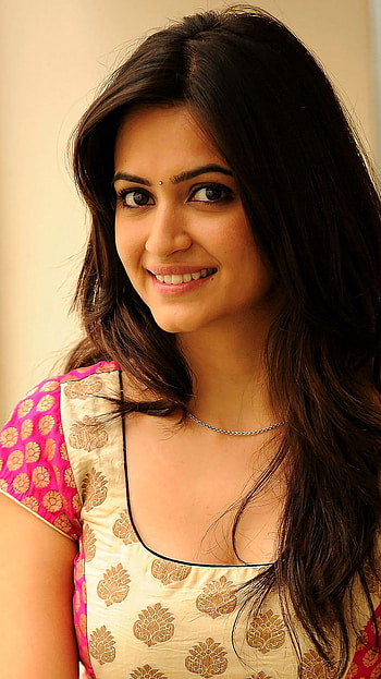 Kriti kharbanda, bollywood actress HD phone wallpaper