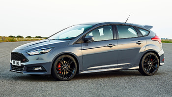 High-quality focus st , Athletic performance, Captivating visuals, Striking design HD wallpaper