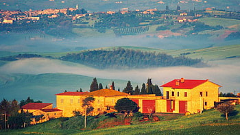golden village in a tuscany landscape, fog, gills, fields, gold, sunset, village HD wallpaper