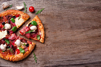 Savory pizza, Topped with mushrooms, Sliced olives, Meaty delight HD wallpaper