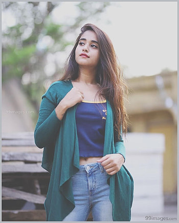 Deepthi Sunaina Beautiful & Mobile (Android ) () - HD phone wallpaper