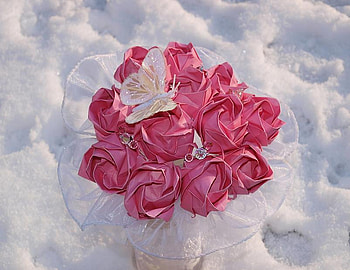 Origami beauty, jewels, pink, roses, butterfly, dozen, origami craft HD wallpaper
