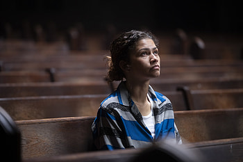 Euphoria TV — Reflective Church Scene, TV Show, Euphoria, Zendaya HD wallpaper