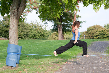 Slackline setup, Foolproof guide, Successful setup, Slackline HD wallpaper