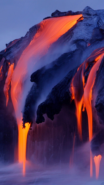 Hawaii Volcanoes National Park, Lava , 2022's coolest, Nature's fiery art HD phone wallpaper