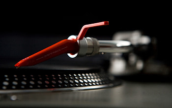 Macro, Dark, Metal, Vinyl, Turntable, Record Player, Level HD wallpaper