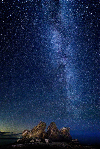 Nature, Stars, Rocks, Starry Sky, Milky Way HD phone wallpaper