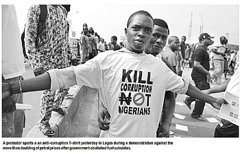 Kill Corruption, nigeria, oil, people, food, corruption, africa, kill, poverty HD wallpaper