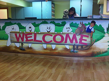 Kids Dental Kare: Most Artistic Dental Clinic Ever! HD wallpaper