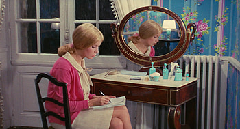 The Umbrellas of Cherbourg, SmallRoomsReg, French cinema classics, Beloved musical HD wallpaper