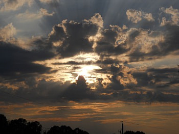 sunset in milton,wva, clouds, treetops, sun setting, sun rays HD wallpaper