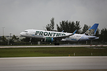 Frontier Airlines, Expands routes, Stewart, Fares HD wallpaper