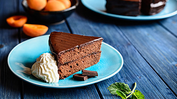 Decadent chocolate cake, Fluffy pastry, Indulgent dessert, Rich flavor HD wallpaper