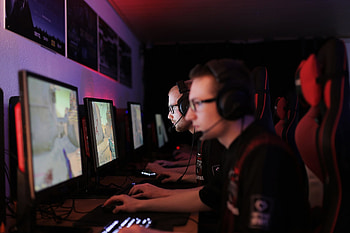 Gamer, Esports career, Becoming a pro, Expert advice HD wallpaper