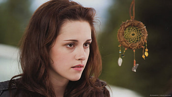 Kristen Stewart and the Dreamcatcher HD wallpaper
