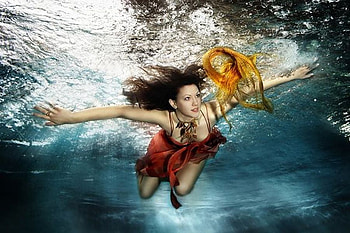 Girl under Water, cool, girl, under water HD wallpaper