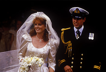 Sarah Ferguson, Money troubles, Jeffrey Epstein HD wallpaper