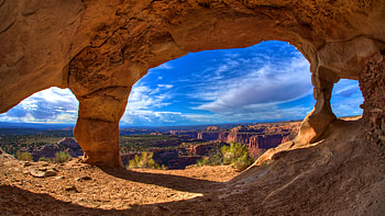 Arches NP, Utah, rocks, plants, desert, landscape, clouds, sky, usa HD wallpaper