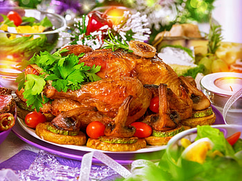 Fried Chicken, chicken, fried, garnish, mushrooms HD wallpaper