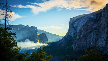Three brothers and El Capitan after sunset, mist, california, valley, clouds, sky, Yosemite, usa HD wallpaper