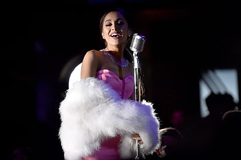 Ariana Grande 2016, ariana-grande, celebrities, music, girls, singer HD wallpaper