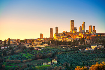 Historic center of San Gimignano, Must-see sights, Nearby attractions, Tuscan heritage HD wallpaper
