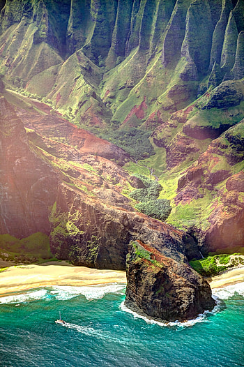 Kauai, Relaxing getaway, Travel planning, New year adventure HD phone wallpaper