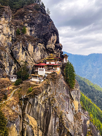 Nature, Rock, Building, Precipice, Break, Pagoda HD phone wallpaper