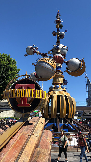 Anaheim, Travels, Disneyland, Pin on Disneyland HD phone wallpaper