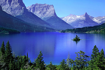 Glacier National Park, Captivating beauty, Tranquil wilderness, Inspiring vistas HD wallpaper