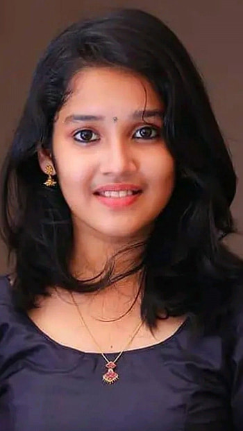 Anikha Surendran, Telugu Heroine HD phone wallpaper