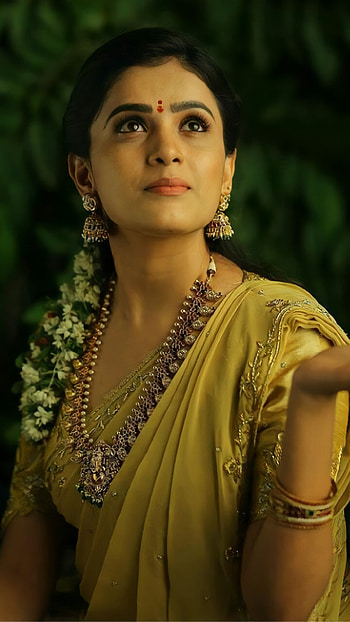 Actress, sari, makeover HD phone wallpaper
