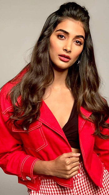 Indian Heroine, Pooja Hegde, Beautiful Heroine, South Actress HD phone wallpaper