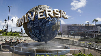 Universal Studios Hollywood, Mask requirement lifted, Theme park update, Health safety news HD wallpaper