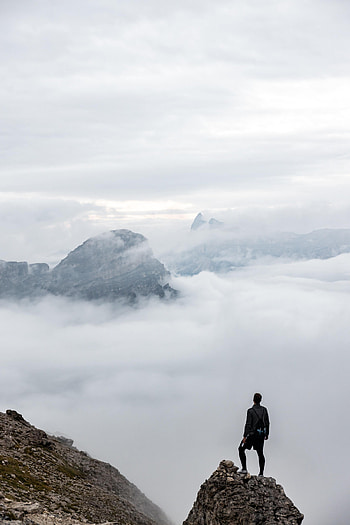 Alone, Rocks, Miscellanea, Miscellaneous, Fog, Human, Person, Loneliness, Lonely, Traveller, Traveler HD phone wallpaper