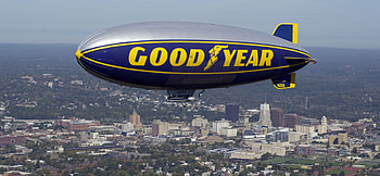 Goodyear dirigible flight, Vuelo ciudad HD wallpaper