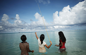 Tuvalu travels, Badminton street program, Sports development, National initiative HD wallpaper