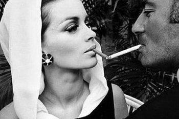 point of contact, looks, contact, woman, man HD wallpaper