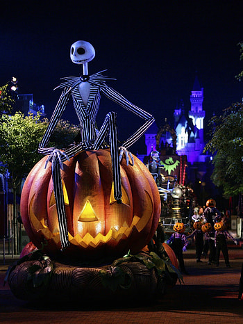Halloween, Disneyland HD phone wallpaper