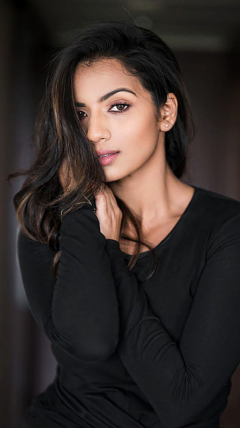 Shruti Hariharan, kannada actress, sexy gorgeous HD phone wallpaper